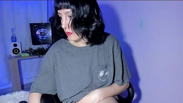 Room312  online show from 13, 1, 2025