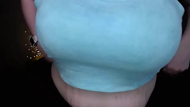 Emily Mo online show from 22, 3, 2025