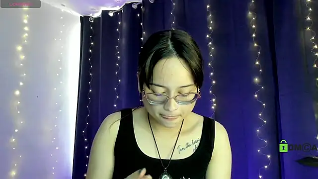 Snapshot of shantalc3rezo chatting on 28, 2, 2025 shantalc3rezo online show from 28, 2, 2025