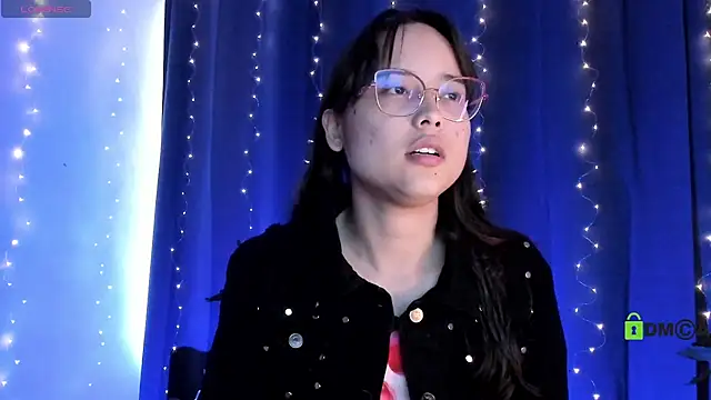 Snapshot of shantalc3rezo chatting on 5, 3, 2025 shantalc3rezo online show from 5, 3, 2025