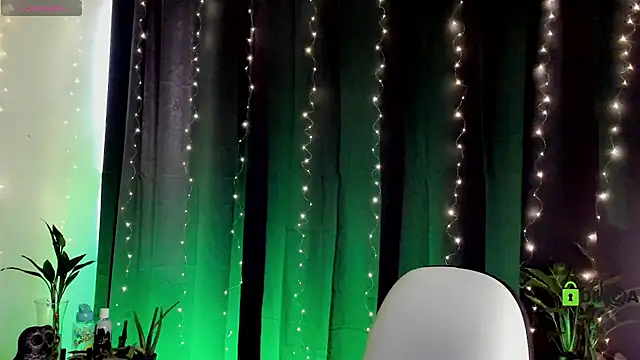 Snapshot of shantalc3rezo chatting on 22, 3, 2025 shantalc3rezo online show from 22, 3, 2025