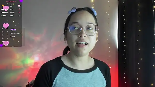 Snapshot of shantalc3rezo chatting on 11, 9, 2025 shantalc3rezo online show from 11, 9, 2025