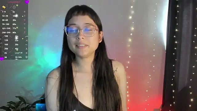 Snapshot of shantalc3rezo chatting on 13, 9, 2025 shantalc3rezo online show from 13, 9, 2025