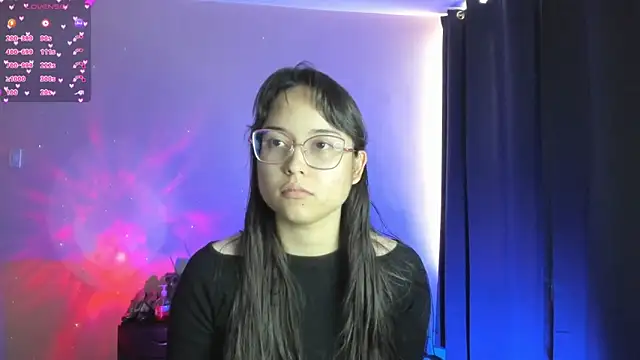 Snapshot of shantalc3rezo chatting on 10, 11, 2025 shantalc3rezo online show from 10, 11, 2025