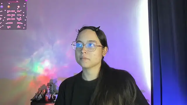 Snapshot of shantalc3rezo chatting on 26, 11, 2025 shantalc3rezo online show from 26, 11, 2025