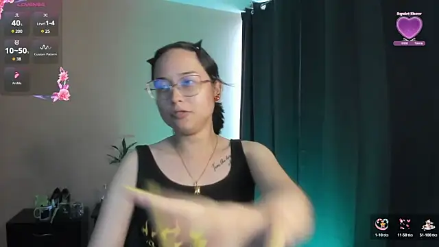 Snapshot of shantalc3rezo chatting on 7, 1, 2026 shantalc3rezo online show from 7, 1, 2026