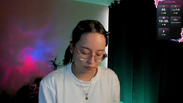 Snapshot of shantalc3rezo chatting on 7, 2, 2026 shantalc3rezo online show from 7, 2, 2026