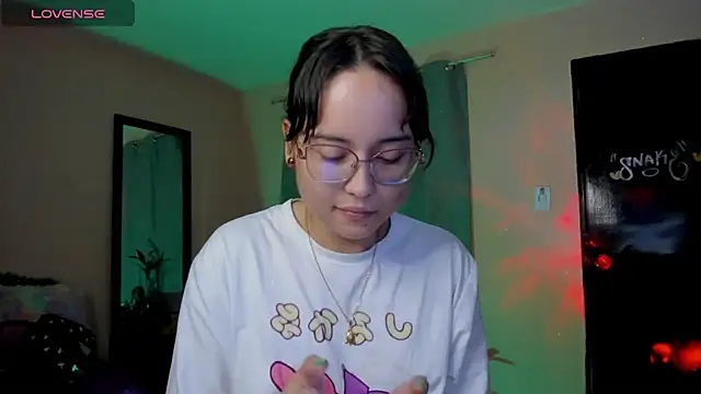 Snapshot of shantalc3rezo chatting on 12, 2, 2026 shantalc3rezo online show from 12, 2, 2026