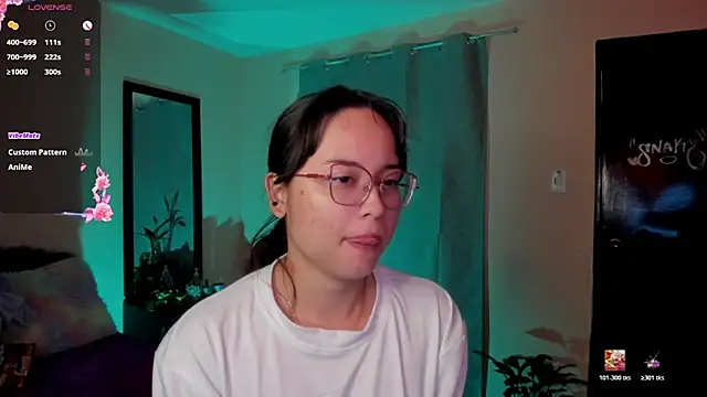 Snapshot of shantalc3rezo chatting on 21, 2, 2026 shantalc3rezo online show from 21, 2, 2026