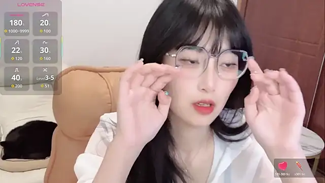 4uoki online show from 28, 11, 2025