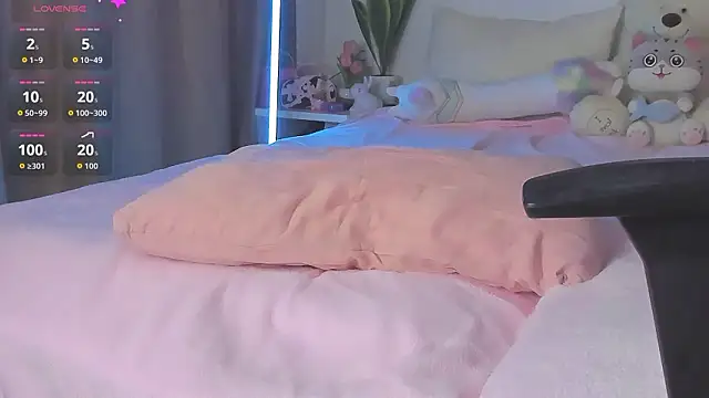 Katie Cooper  online show from 24, 3, 2026