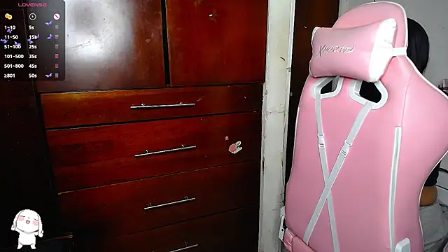 eva six online show from 9, 12, 2024