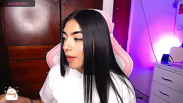 eva six online show from 17, 12, 2024