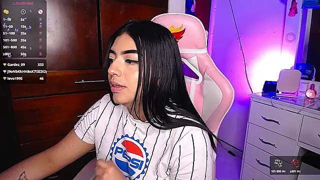 eva six online show from 13, 3, 2025