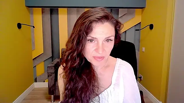 EllaLong online show from 21, 2, 2025