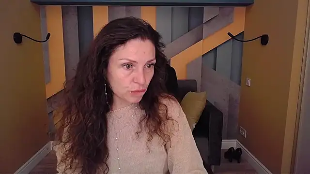 EllaLong online show from 29, 5, 2026