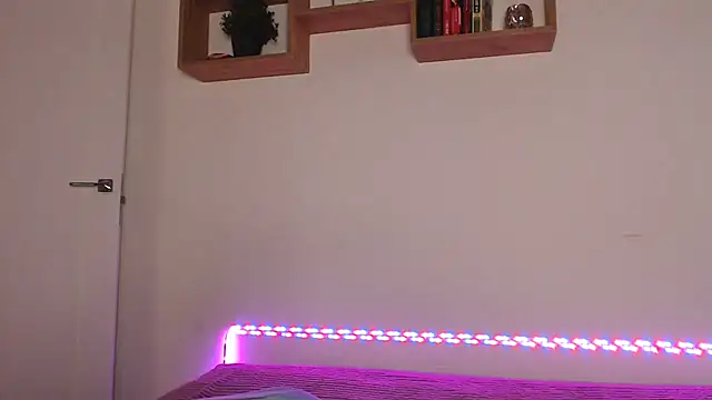 Karolina love  online show from 23, 11, 2025