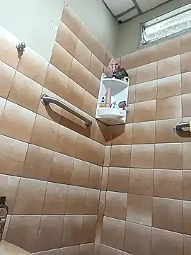 Snapshot of DanelyLopez chatting on 12, 12, 2024 DanelyLopez online show from 12, 12, 2024