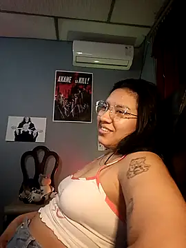 Snapshot of DanelyLopez chatting on 22, 1, 2025 DanelyLopez online show from 22, 1, 2025