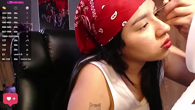 Snapshot of DanelyLopez chatting on 12, 2, 2025 DanelyLopez online show from 12, 2, 2025