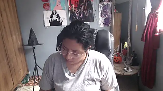 Snapshot of DanelyLopez chatting on 14, 10, 2025 DanelyLopez online show from 14, 10, 2025