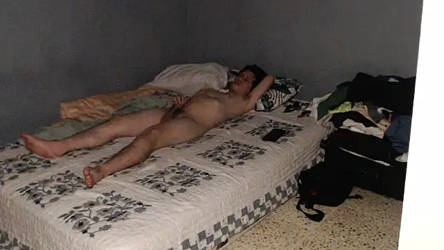 Snapshot of DanelyLopez chatting on 15, 11, 2025 DanelyLopez online show from 15, 11, 2025