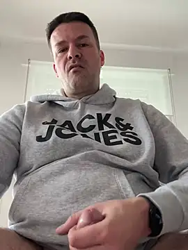 Adis1984Ger online show from 25, 1, 2025