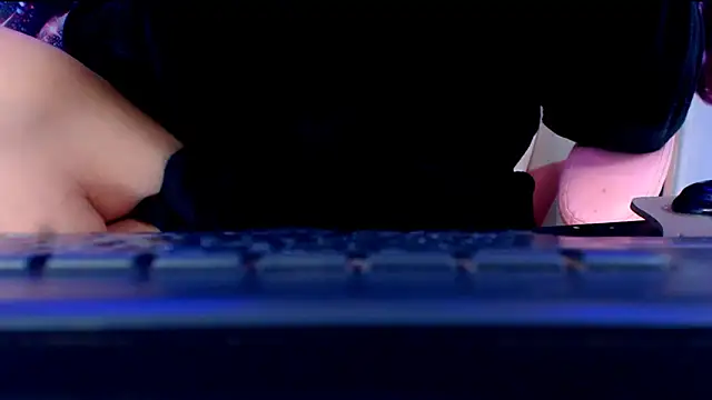 Snapshot of SelfSuck9inchs chatting on 30, 10, 2025 SelfSuck9inchs online show from 30, 10, 2025