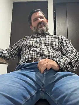 Maxi TheBigDaddy online show from 4, 6, 2026