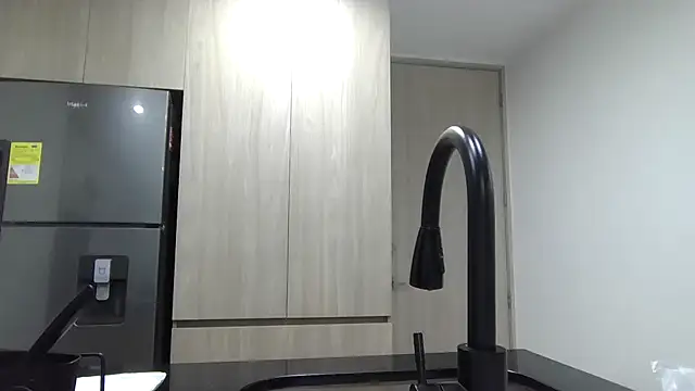 Snapshot of megan-hotxx chatting on 7, 10, 2025 megan-hotxx online show from 7, 10, 2025