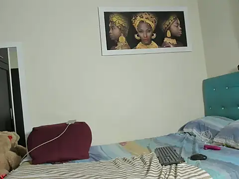 Snapshot of megan-hotxx chatting on 22, 12, 2025 megan-hotxx online show from 22, 12, 2025