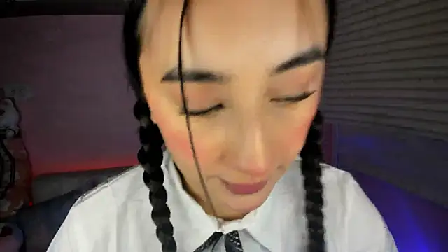 tinysara online show from 25, 3, 2026