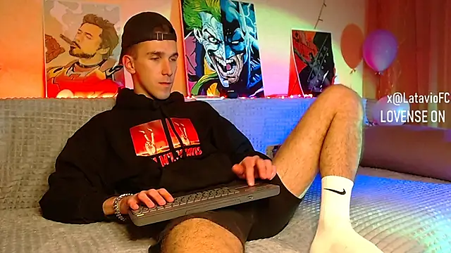 Snapshot of Midnighter_ chatting on 14, 1, 2025 Midnighter  online show from 14, 1, 2025