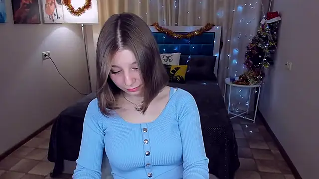 Snapshot of RinaMoore chatting on 18, 1, 2025 RinaMoore online show from 18, 1, 2025