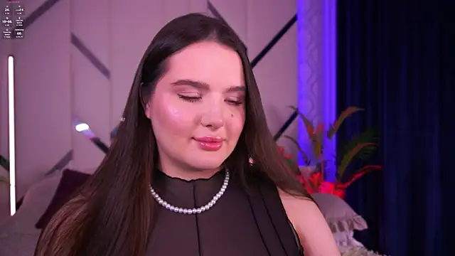 Snapshot of CuteAmberr chatting on 5, 12, 2025 CuteAmberr online show from 5, 12, 2025