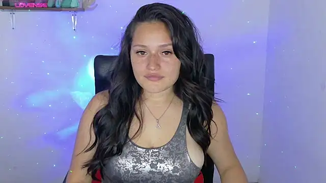 Snapshot of megan_doll2 chatting on 19, 1, 2025 megan doll2 online show from 19, 1, 2025