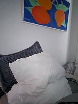 Snapshot of megan_doll2 chatting on 16, 12, 2025 megan doll2 online show from 16, 12, 2025