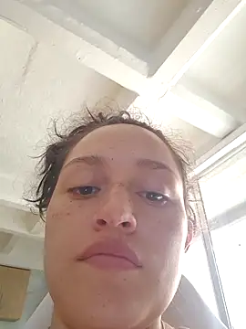 megan doll2 online show from 15, 4, 2026