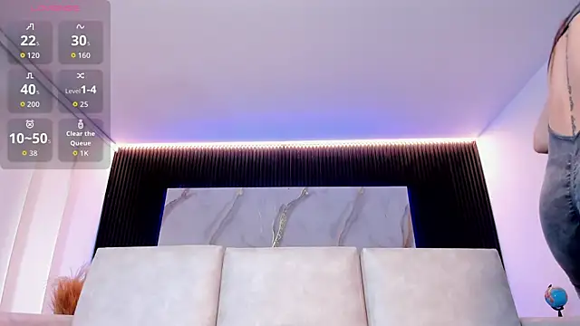 charlottewhitte online show from 27, 3, 2026