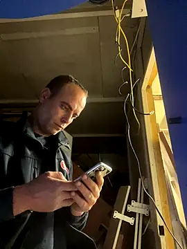 mustican422 online show from 4, 12, 2024