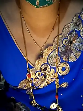 tuttifrutti17 online show from 6, 1, 2025