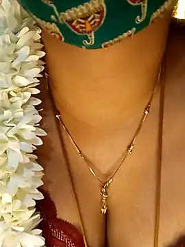 tuttifrutti17 online show from 17, 1, 2025