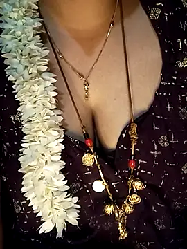 tuttifrutti17 online show from 16, 3, 2025