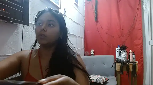 Snapshot of Chiara_petterson chatting on 25, 1, 2025 Chiara petterson online show from 25, 1, 2025