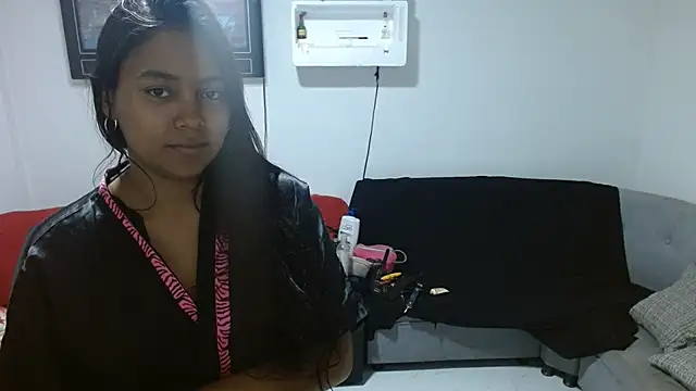 Snapshot of Chiara_petterson chatting on 13, 2, 2025 Chiara petterson online show from 13, 2, 2025