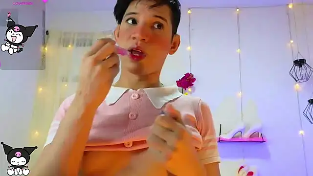 Snapshot of Ariel_Femboy_ chatting on 4, 3, 2025 Ariel Femboy online show from 4, 3, 2025