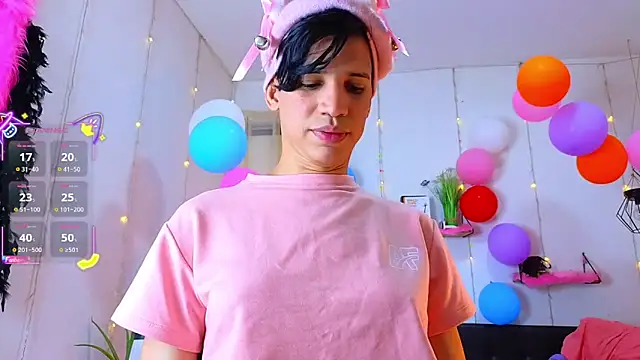 Snapshot of Ariel_Femboy_ chatting on 26, 9, 2025 Ariel Femboy online show from 26, 9, 2025