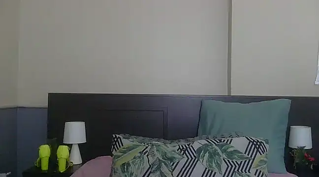 Snapshot of QUEENxJESSI chatting on 17, 1, 2025 QUEENxJESSI online show from 17, 1, 2025