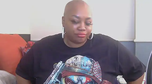Snapshot of QUEENxJESSI chatting on 13, 3, 2025 QUEENxJESSI online show from 13, 3, 2025