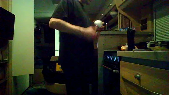 Snapshot of Ebinator666 chatting on 22, 10, 2025 Ebinator666 online show from 22, 10, 2025